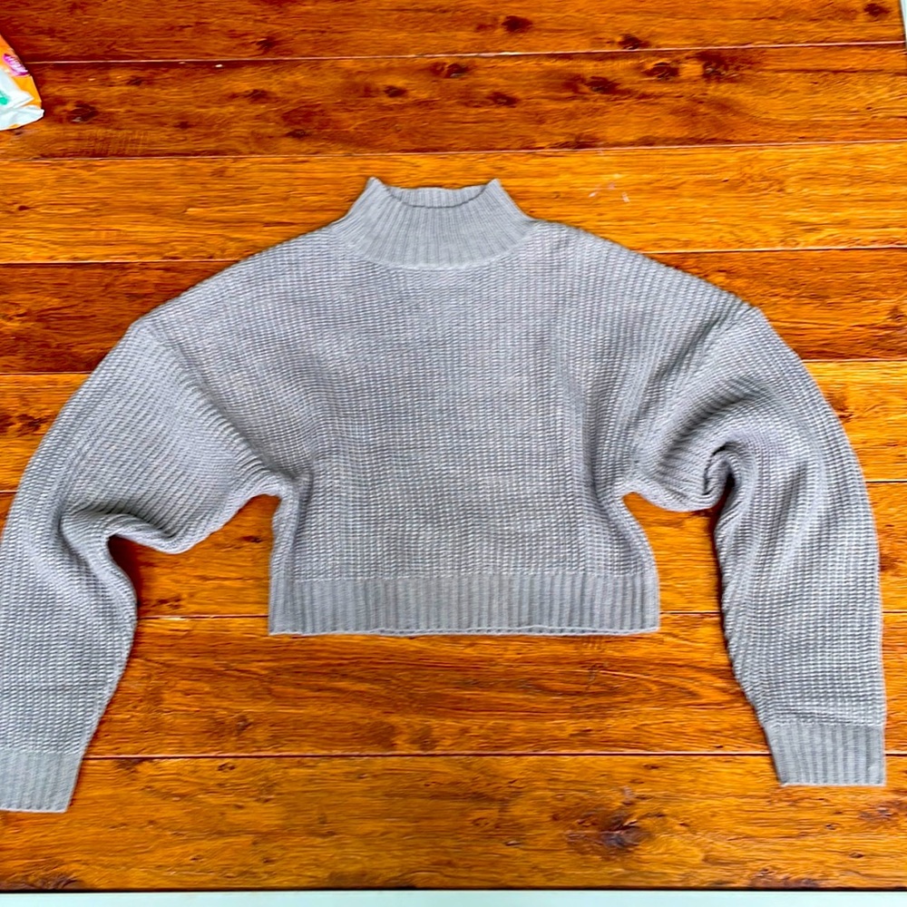 Perfect cozy fall sweater crew neck